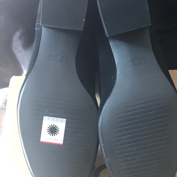 NWT UGG BANDARA ANKLE BOOT - Picture 6 of 6